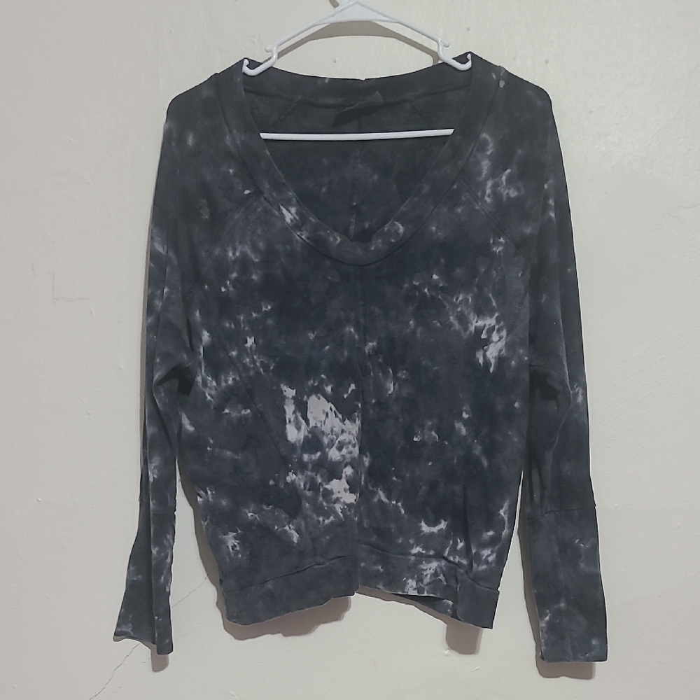 Tryst Gray and Black Hoodie Sweatshirt